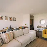 74 - Surfside شقة بينيش