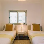 74 - Surfside بينيش