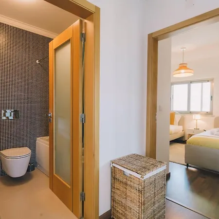 74 - Surfside Apartment Peniche