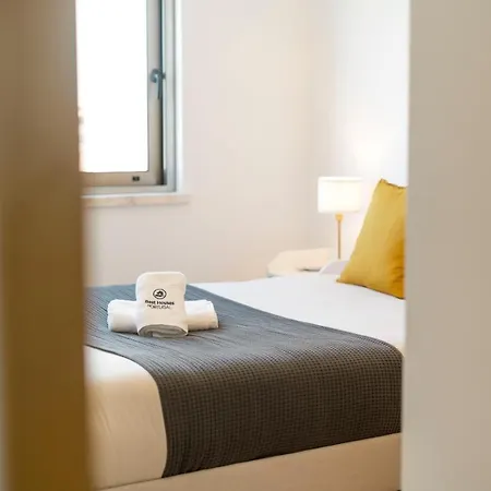 74 - Surfside Apartment Peniche